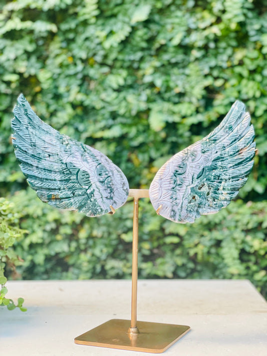 OCEAN JASPER WINGS WITH GOLD STAND XL