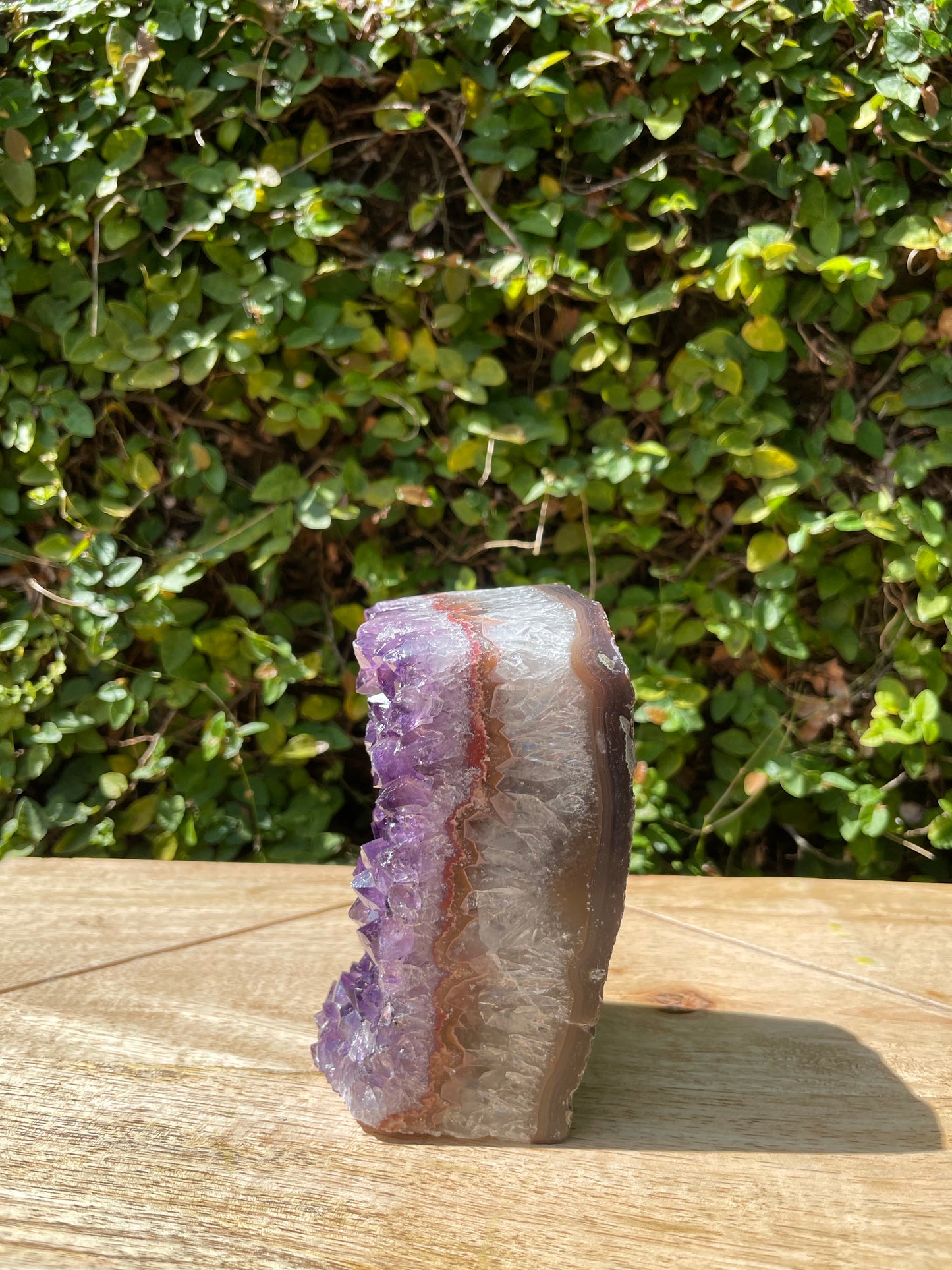 AMETHYST POLISHED PINK BANDING WITH RAINBOWS