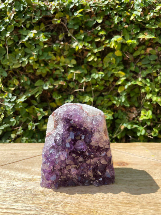 AMETHYST WITH PINK BANDING RAINBOWS