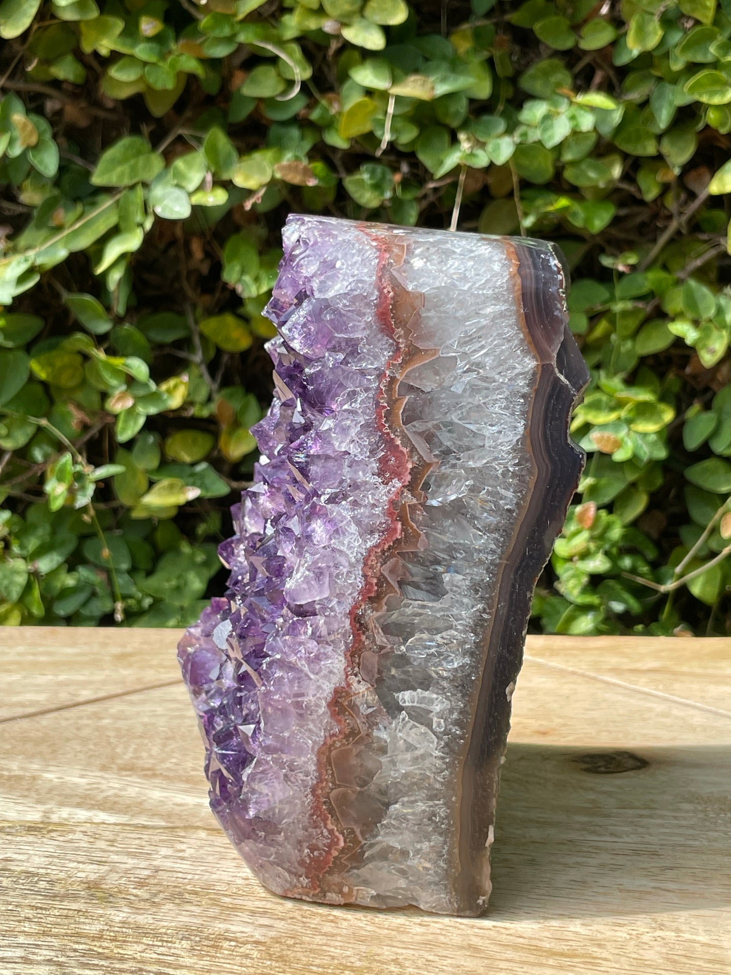 AMETHYST POLISHED PINK BANDING WITH RAINBOWS