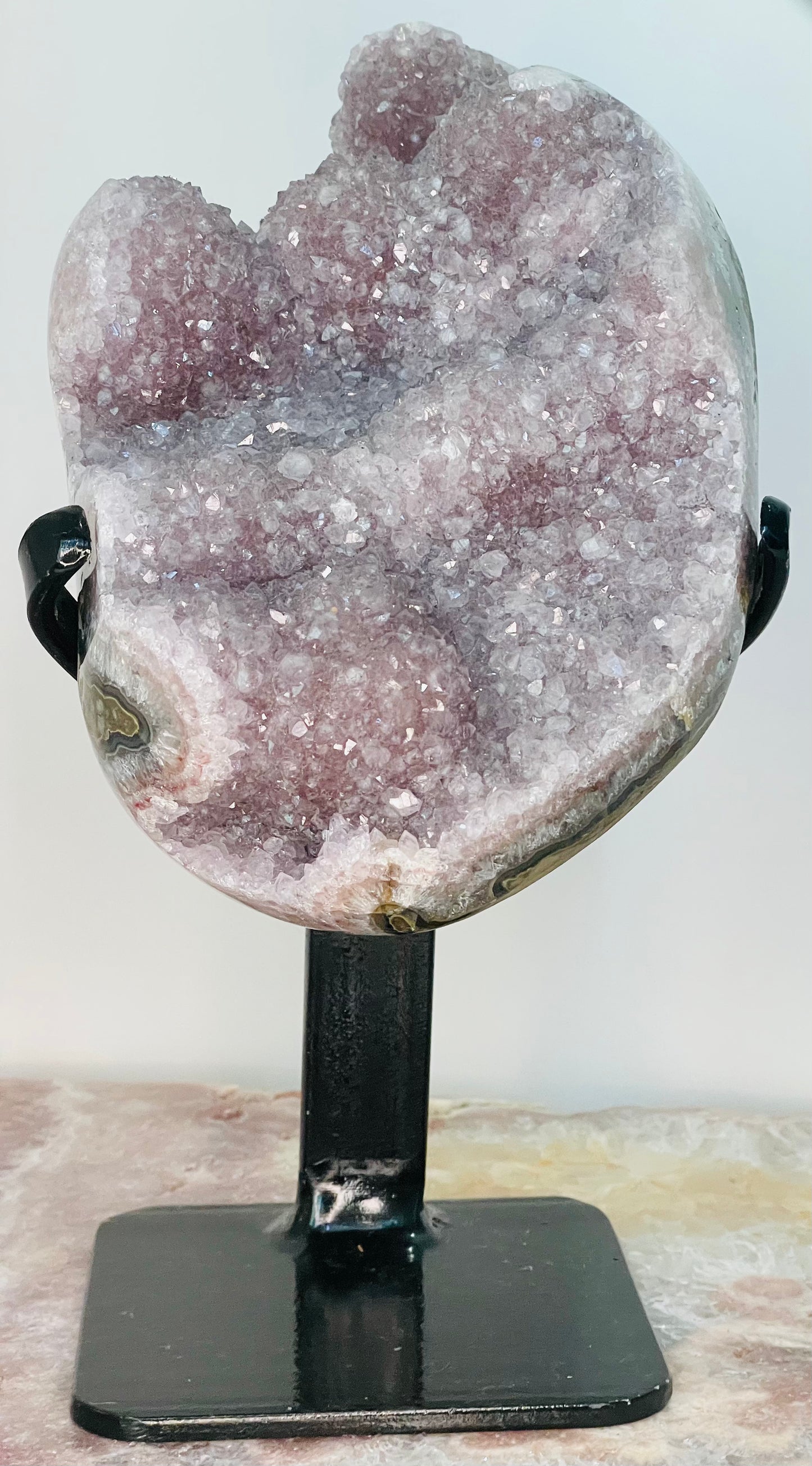 COLLECTOR'S LAVENDER AMETHYST STAND