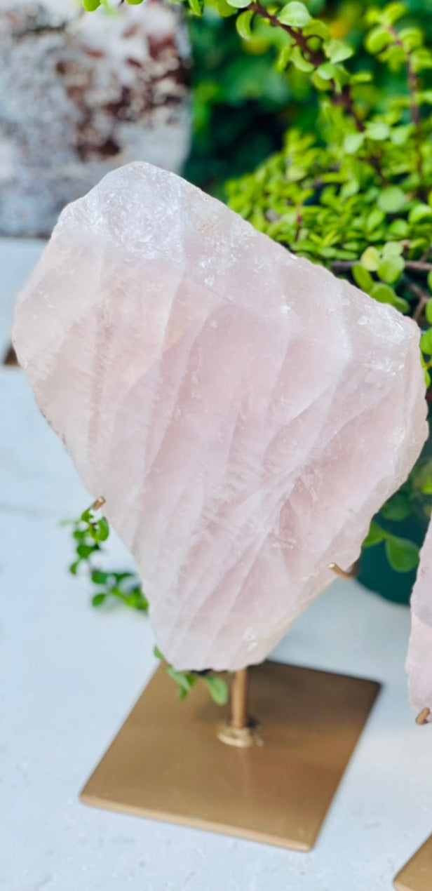 Rose Quartz Slab with Gold Stand